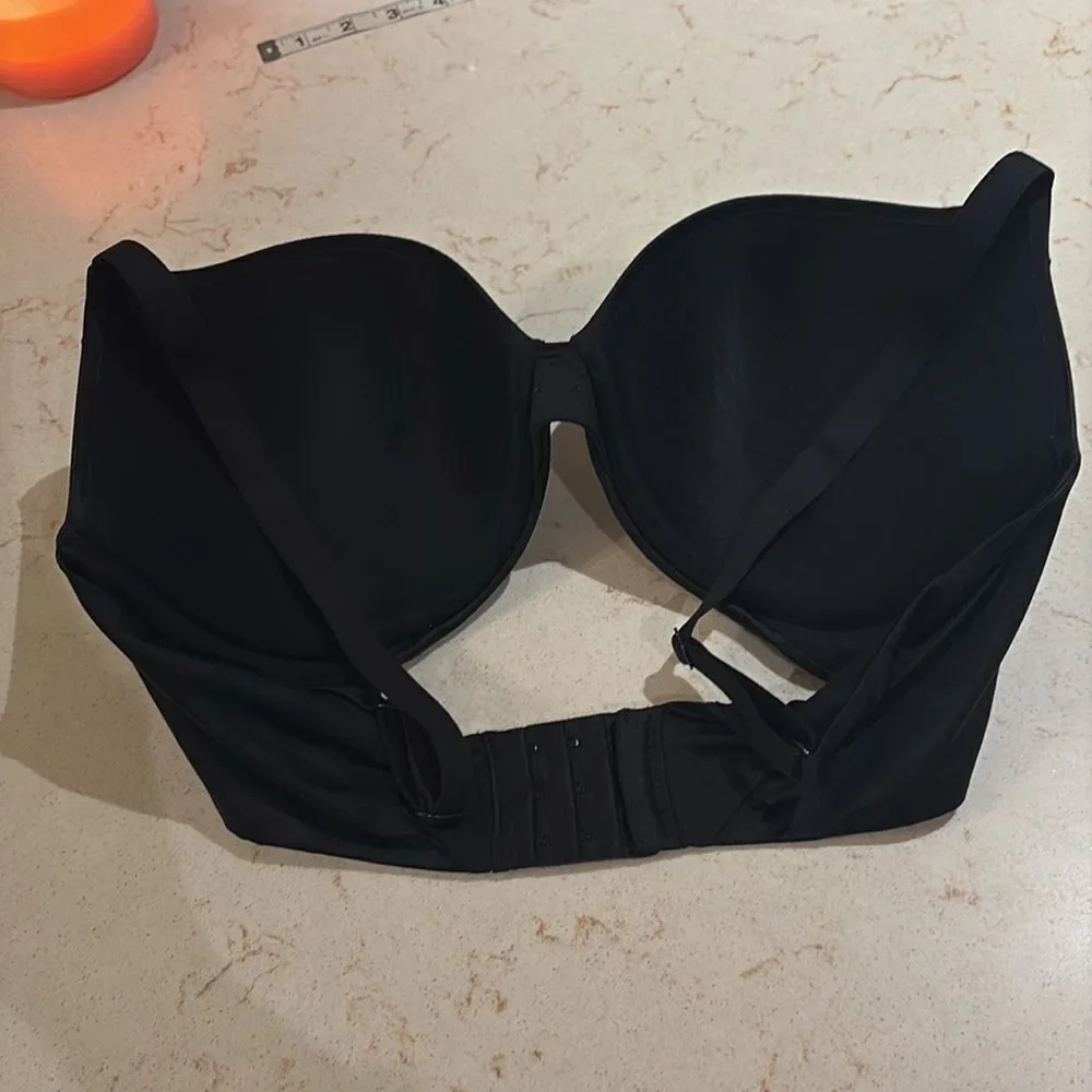 Victoria’s Secret push-up Black Women's Bra SZ 36DD